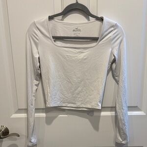 Hollister Women's Cream Long Sleeve Cropped Shirt